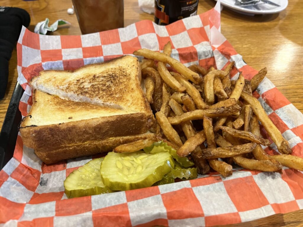Rushcreek Pub & Grub 2